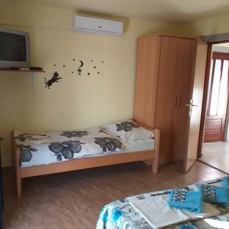 Bogdan Apartman Affittacamere Malinska