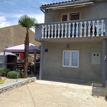 بيت ضيافة Bogdan Apartman مالينسكا